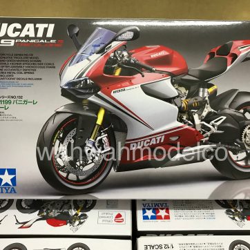 Tamiya Scale Model Motorcycle Kit Ducati Panigale S