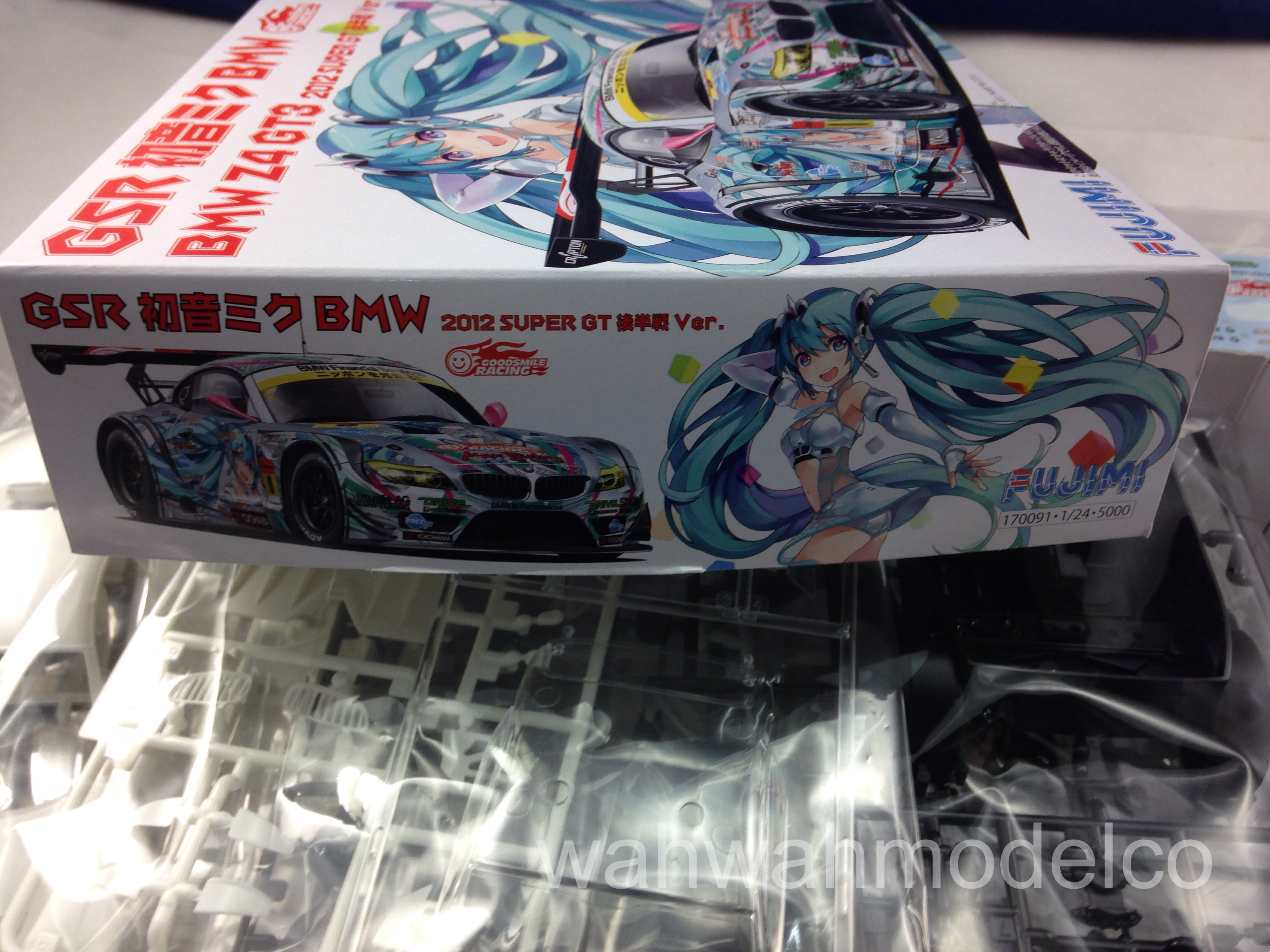 Fujimi BMW Z4 GT3 1/24 Hatsume Miku GSR - Ready For Inspection