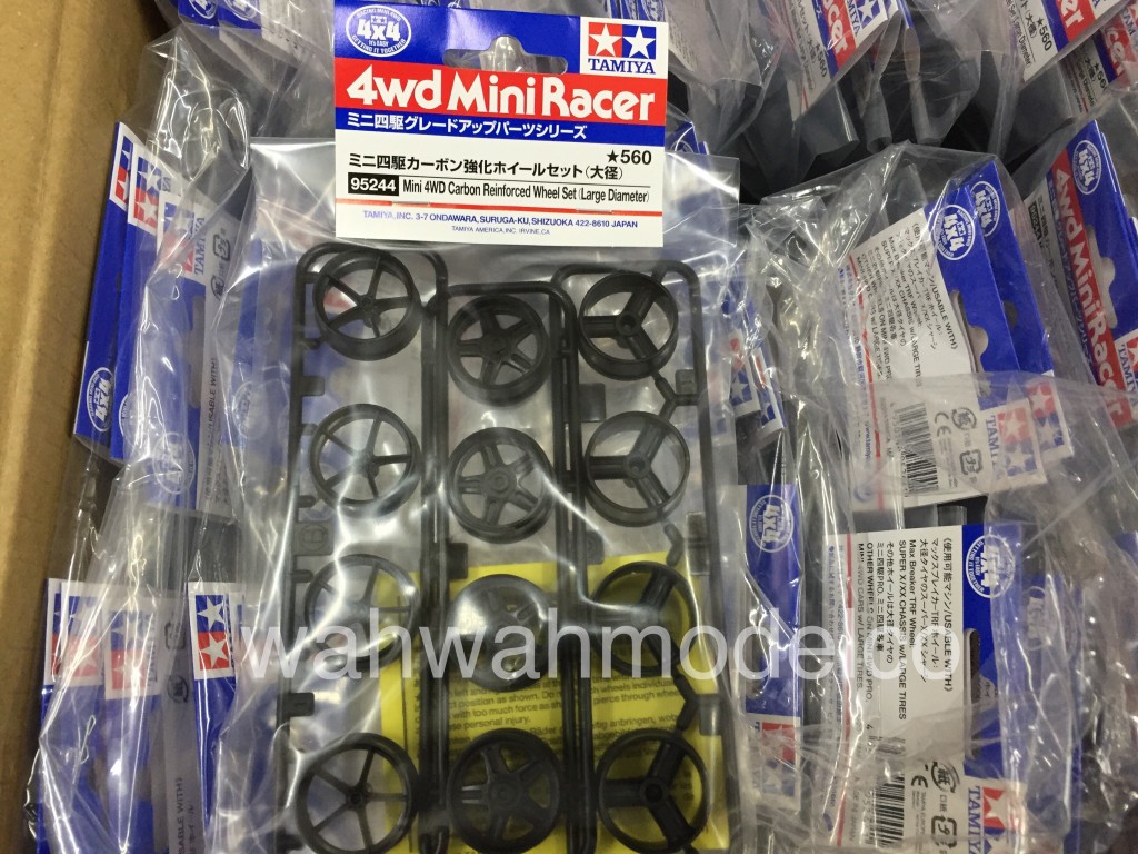 Tamiya 95244 JR Mini 4WD Carbon Wheel Set - Large Diameter - WAH WAH MODEL  SHOP