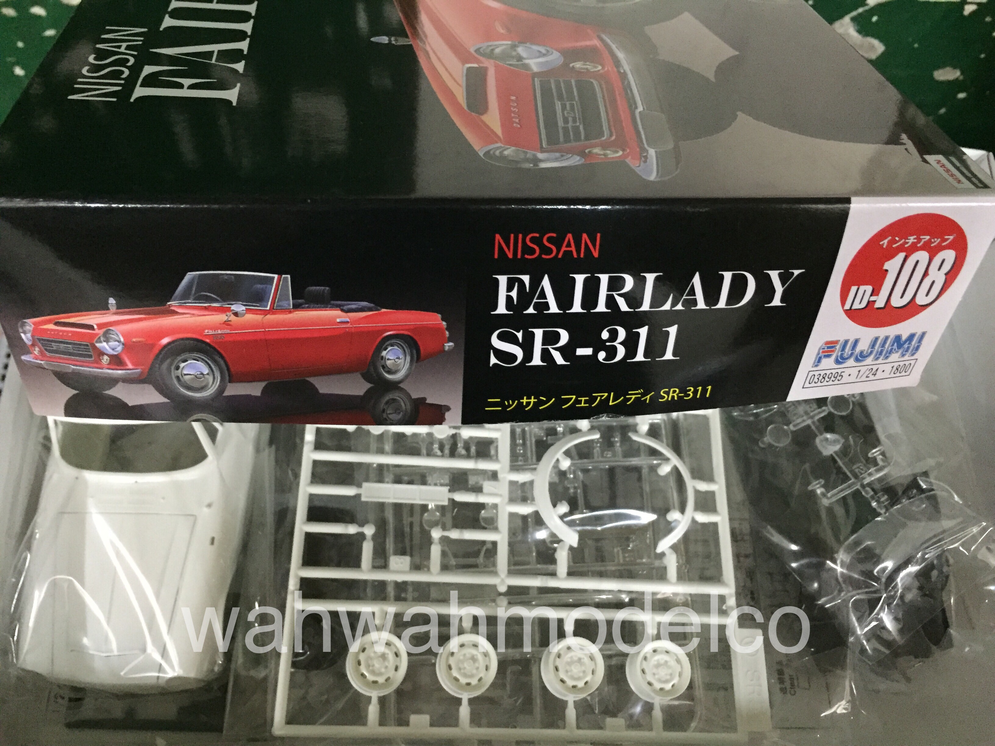 Fujimi 038995 1/24 ID-108 Fairlady SR311 - WAH WAH MODEL SHOP