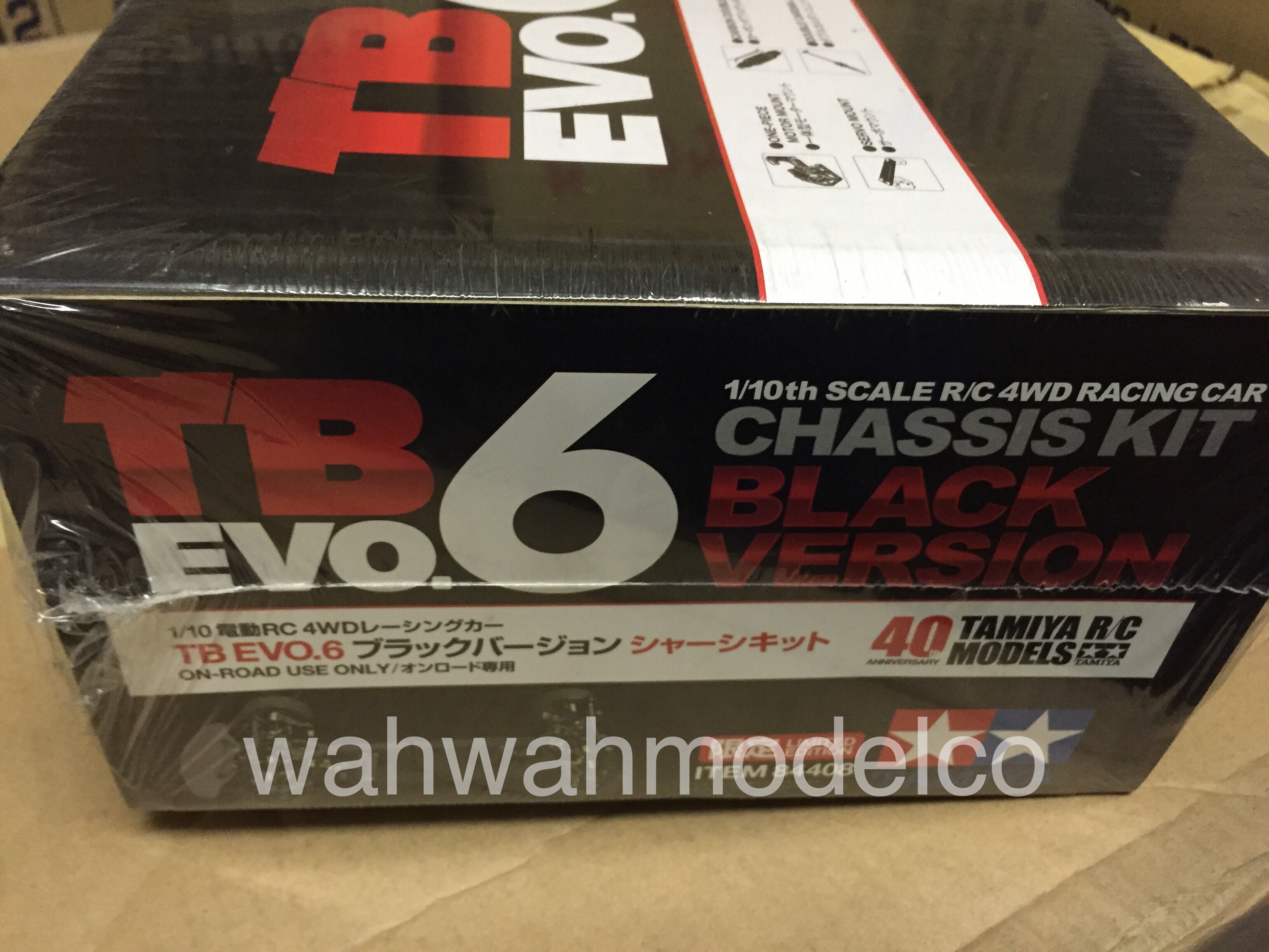 Tamiya 84408 – 1/10 TB EVO. 6 Chassis Kit Black Version