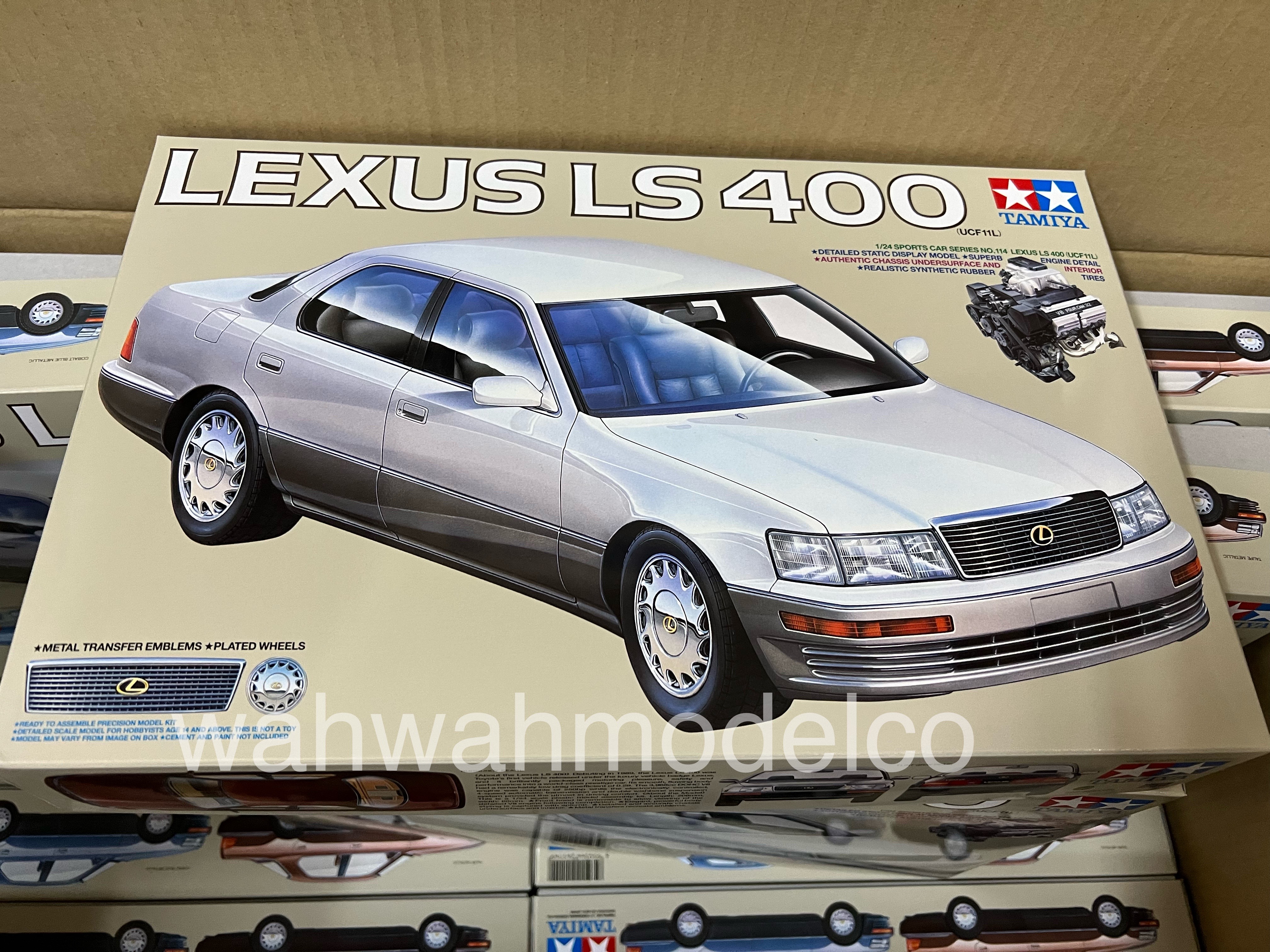 1/24 Tamiya Lexus LS 400 Plastic Model Kit 